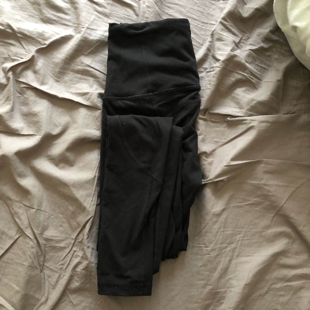 Victoria’s Secret knockout tight with pockets